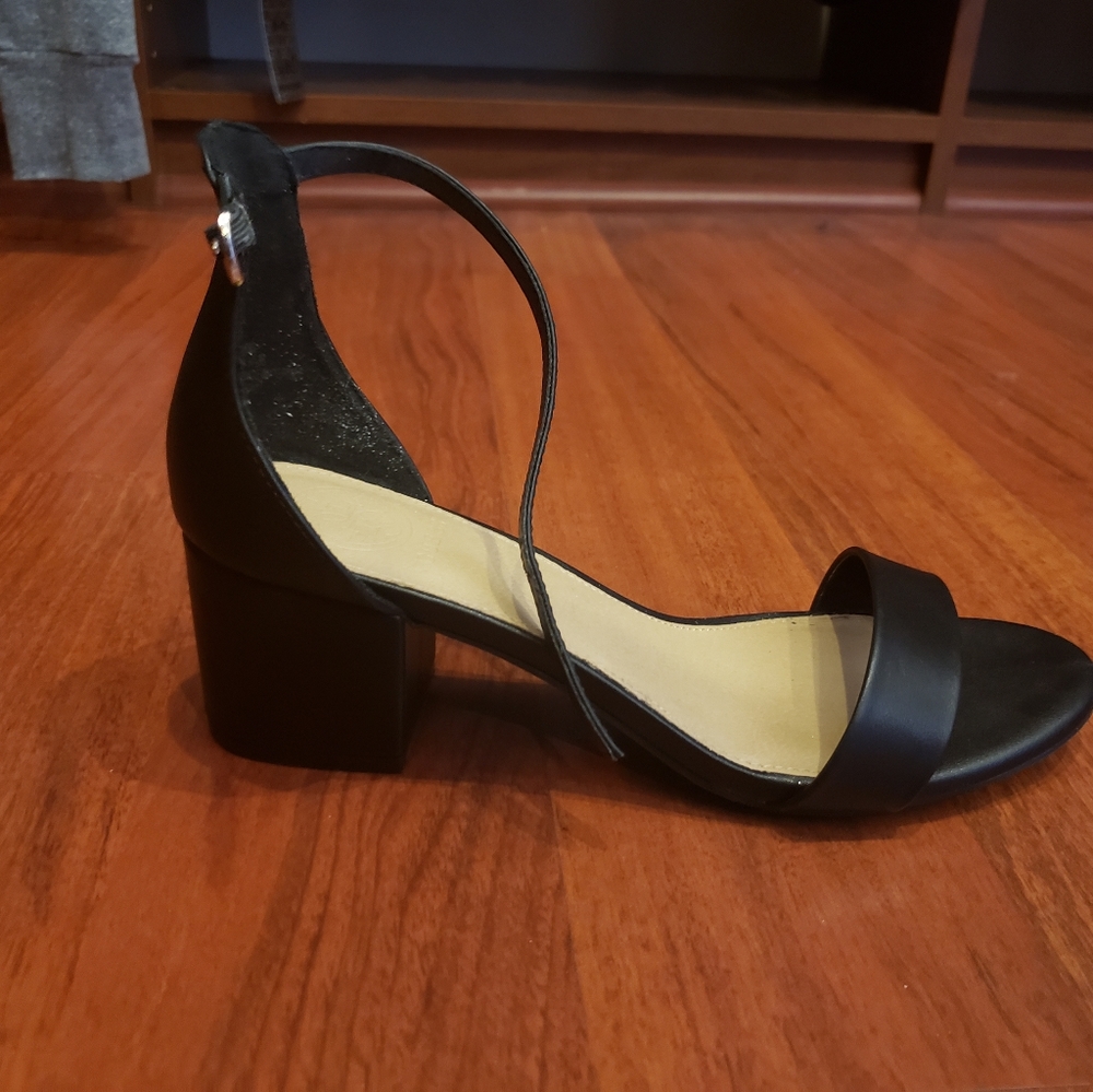 Guess strappy heel - 8